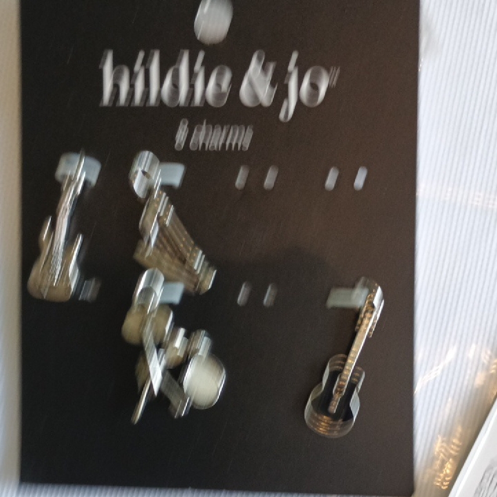 Assorted Charm Collection - Picture 4 of 8